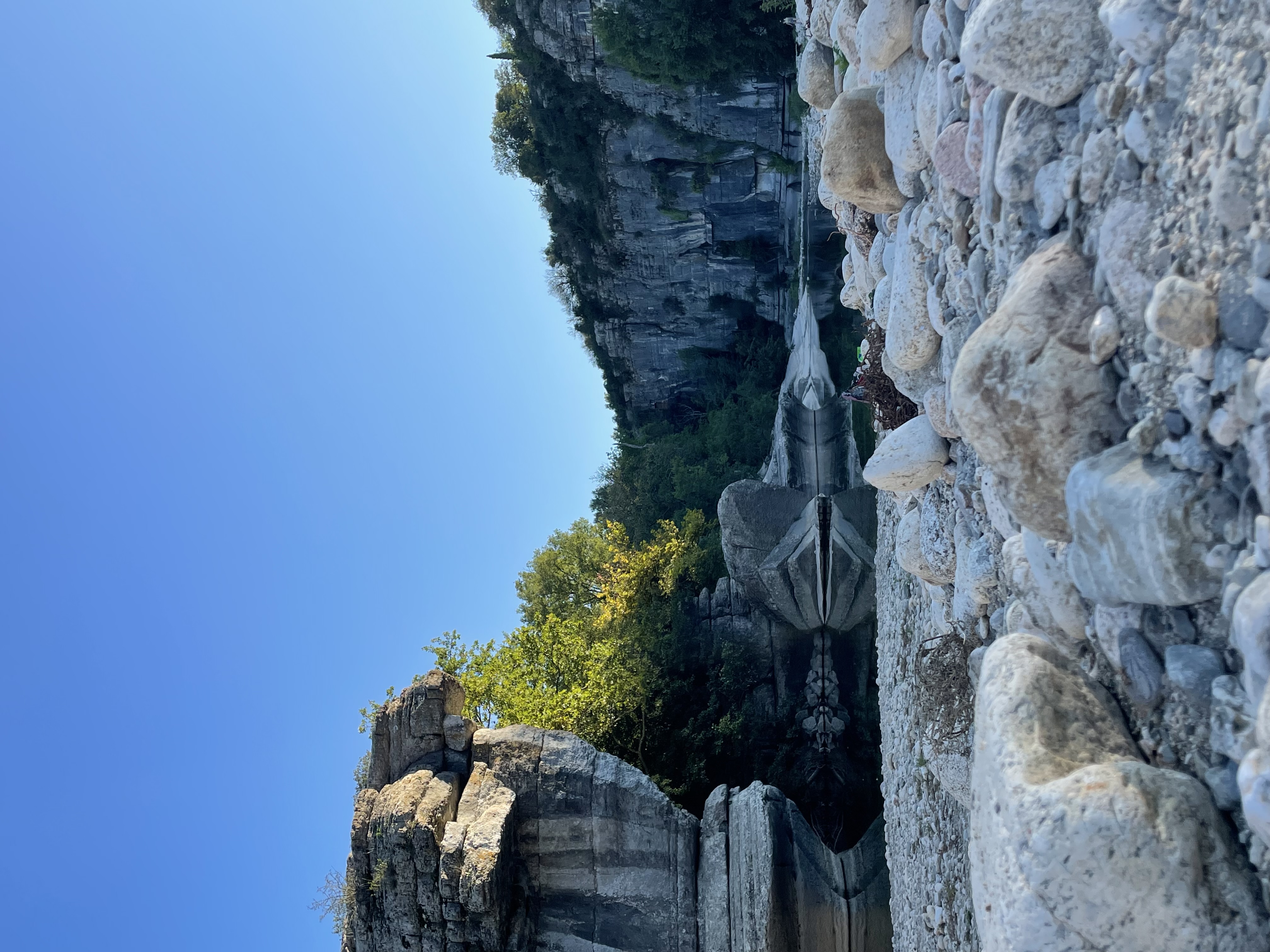 Vue sur les gorges