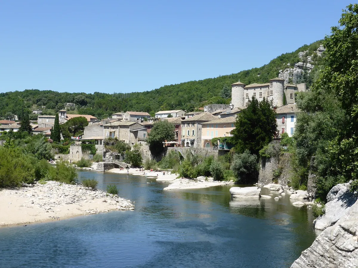 View of the village of Vogüé