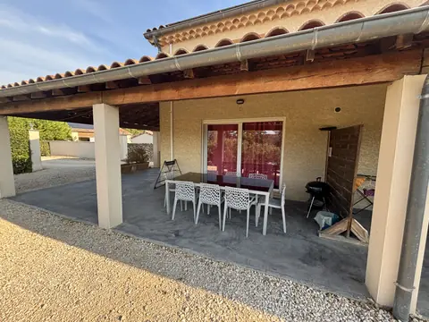 Overdækket terrasse af gite 1 af Villa Vallon I